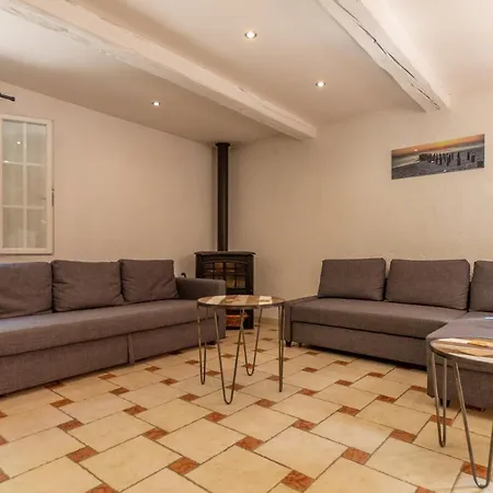 Holiday home Les Pins *