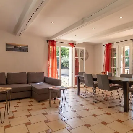 Les Pins Holiday home